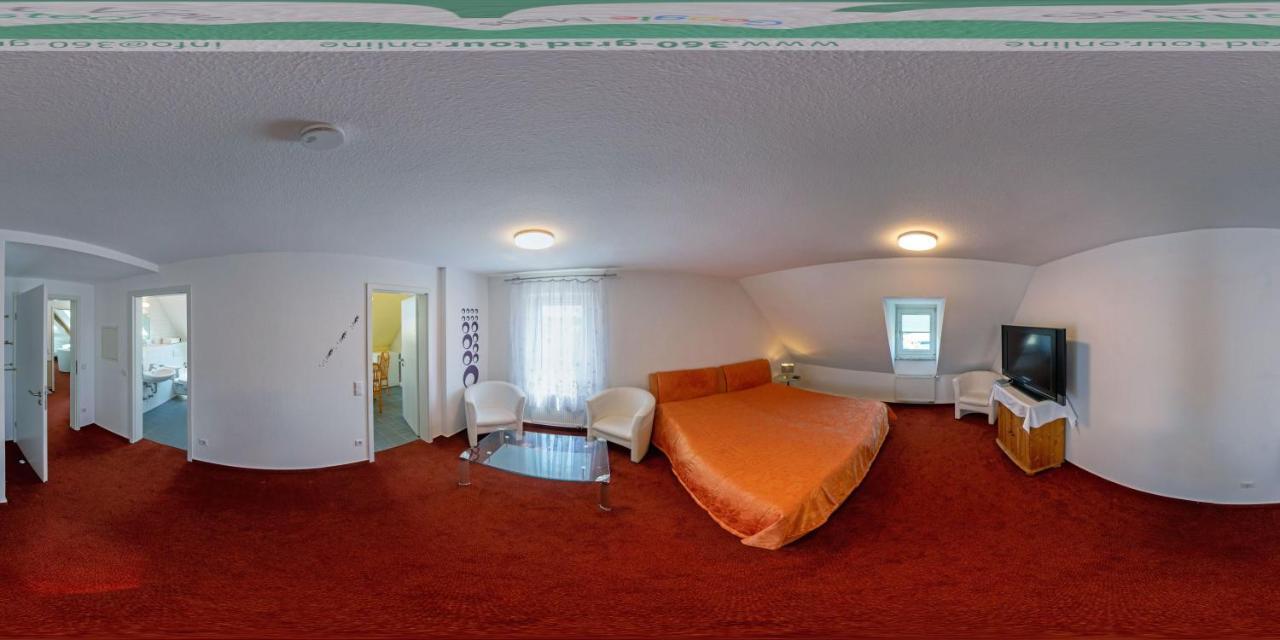 Am Flugplatz Hotel Restaurant Lautzenhausen Εξωτερικό φωτογραφία