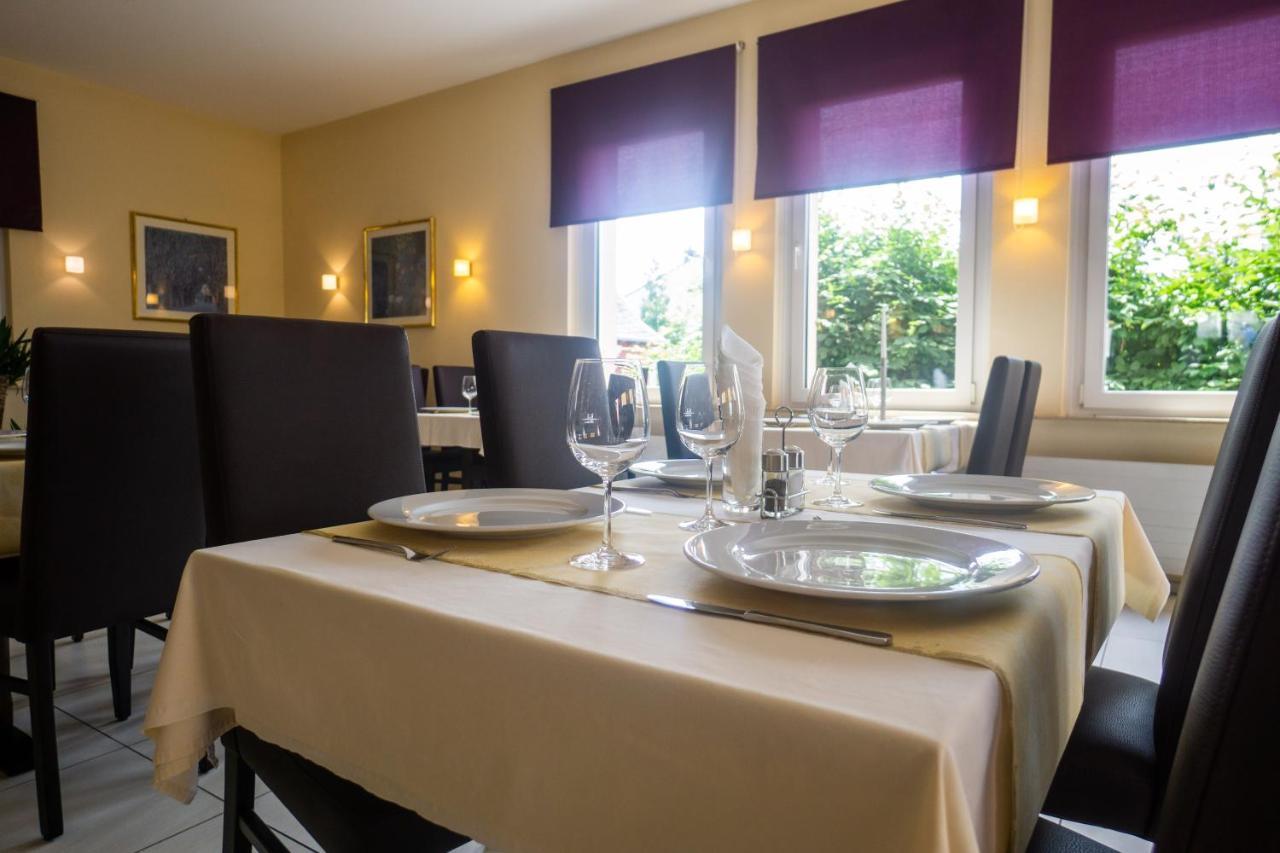Am Flugplatz Hotel Restaurant Lautzenhausen Εξωτερικό φωτογραφία