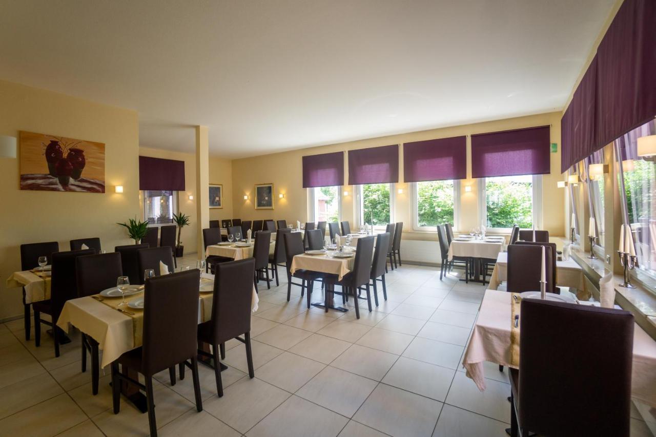 Am Flugplatz Hotel Restaurant Lautzenhausen Εξωτερικό φωτογραφία