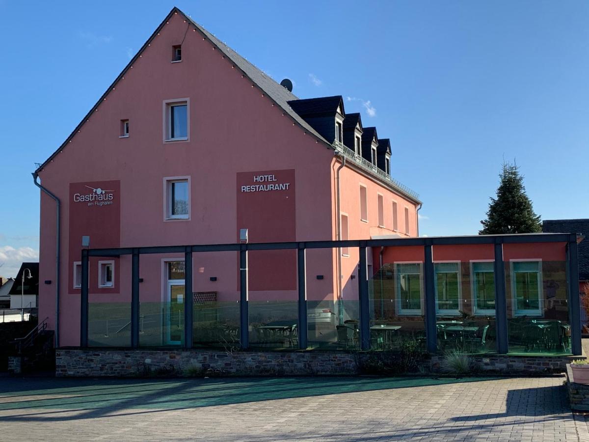 Am Flugplatz Hotel Restaurant Lautzenhausen Εξωτερικό φωτογραφία